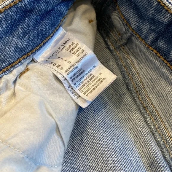 American Eagle stretch mom jeans - Picture 3 of 3